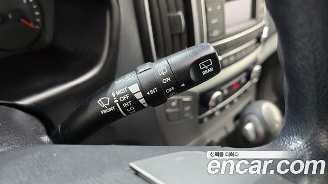 Hyundai Starex 2019 — photo 24