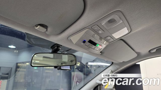 Hyundai Starex 2019 — photo 26