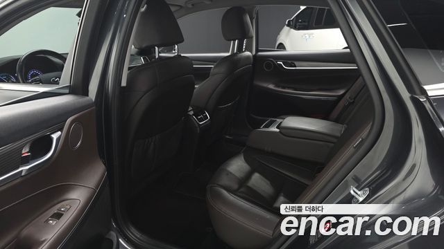 Hyundai Grandeur 2018 — photo 17