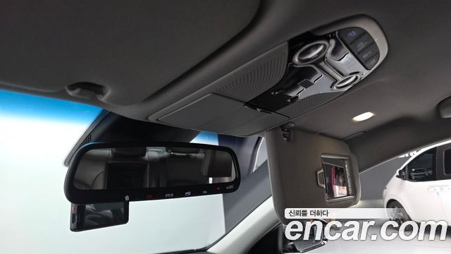 Hyundai Grandeur 2018 — photo 24