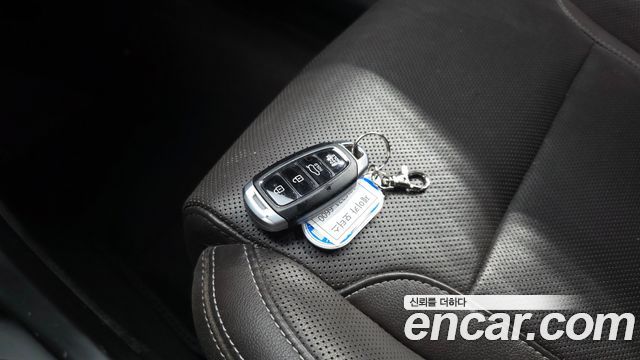 Hyundai Grandeur 2018 — photo 30