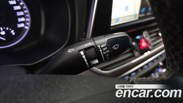 Hyundai Grandeur 2018 — photo 35