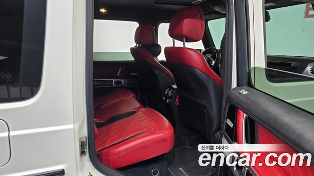 Mercedes-Benz G-Class 2021 — photo 11