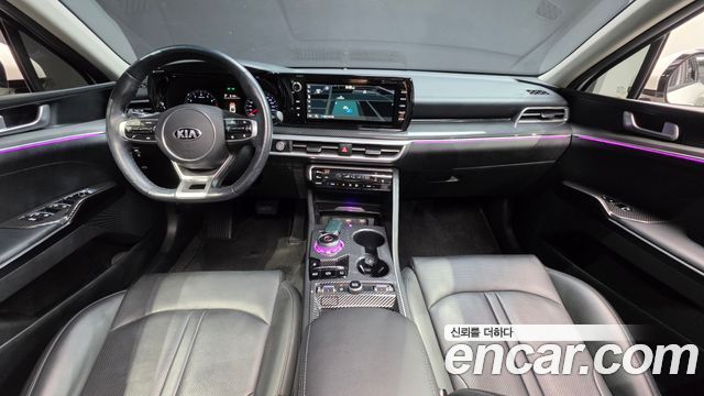 Kia K5 2020 — photo 10