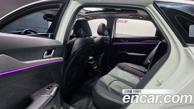 Kia K5 2020 — photo 17