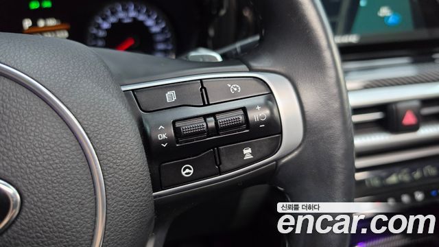 Kia K5 2020 — photo 25