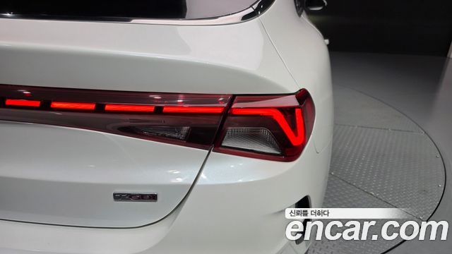 Kia K5 2020 — photo 9