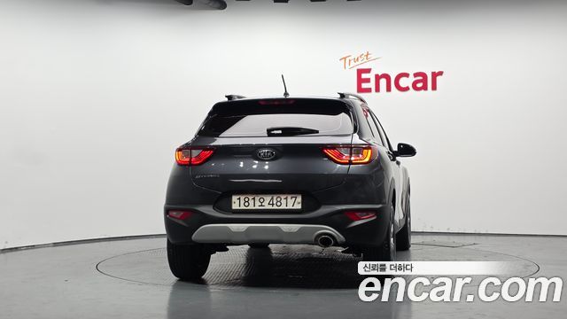 Kia Stonic 2019 — photo 4