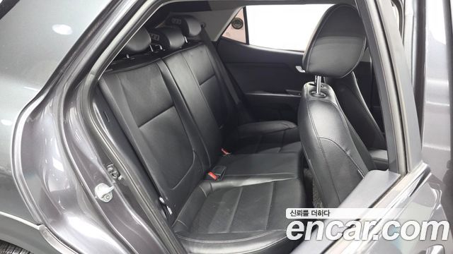 Kia Stonic 2019 — photo 17