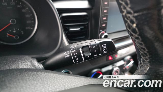 Kia Stonic 2019 — photo 22