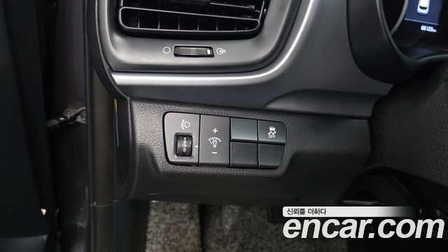 Kia Stonic 2019 — photo 25