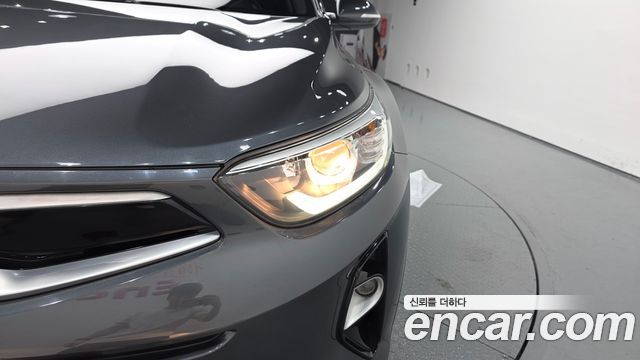 Kia Stonic 2019 — photo 8