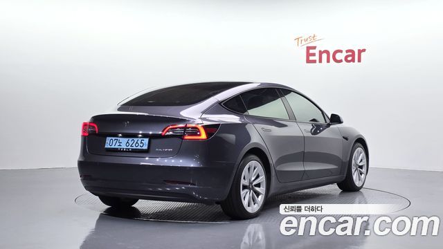 Tesla Model 3 2022 — photo 2