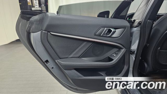 BMW 2-Series 2022 — photo 15
