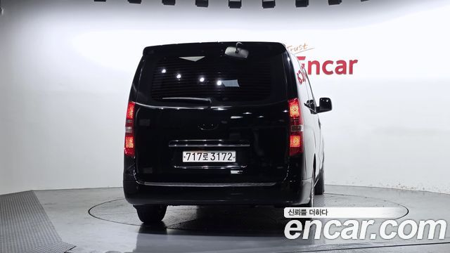 Hyundai Starex 2019 — photo 4