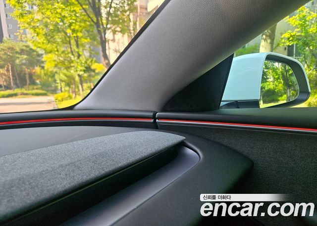 Tesla Model 3 2025 — photo 19