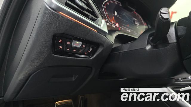 BMW 3-Series 2020 — photo 23