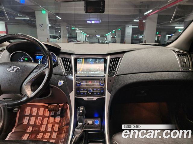 Hyundai Sonata 2015 — photo 10