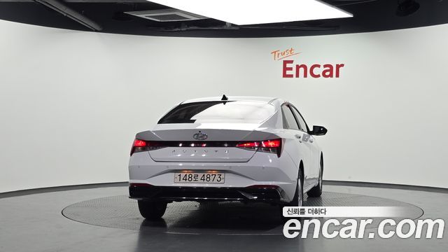 Hyundai AVANTE 2021 — photo 4
