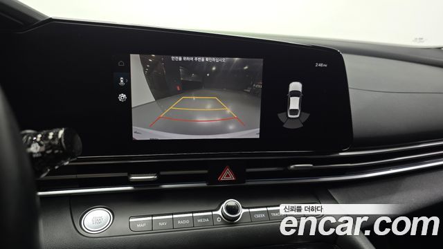 Hyundai AVANTE 2021 — photo 21