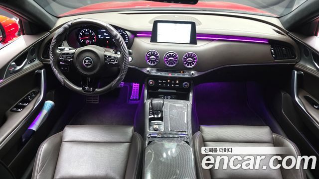 Kia Stinger 2019 — photo 10