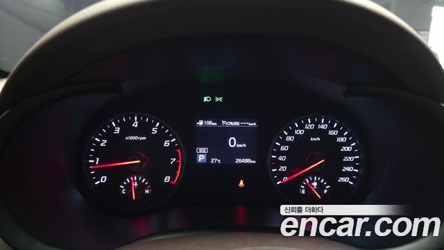 Kia Stinger 2019 — photo 11