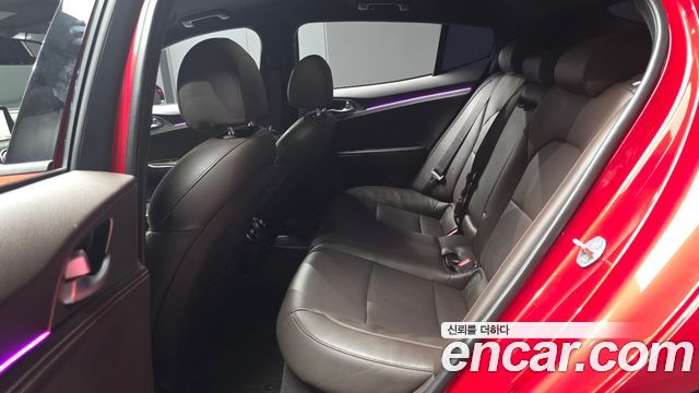 Kia Stinger 2019 — photo 17