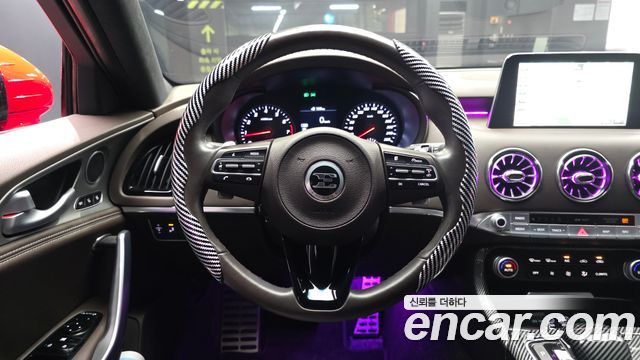 Kia Stinger 2019 — photo 19