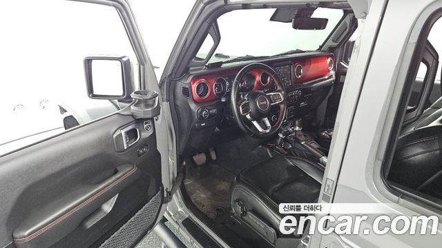 Jeep Gladiator 2022 — photo 17