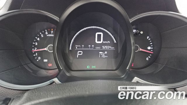 Kia morning 2013 — photo 11