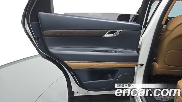 Genesis GV80 2021 — photo 15