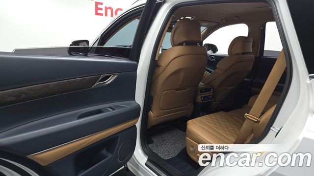 Genesis GV80 2021 — photo 16
