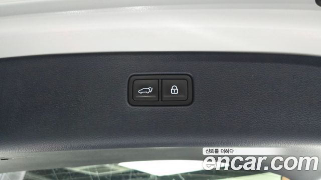 Genesis GV80 2021 — photo 35