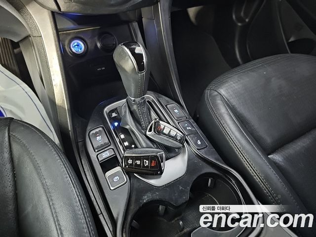 Hyundai Maxcruz 2015 — photo 8