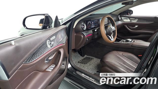 Mercedes-Benz CLS-Class 2019 — photo 10