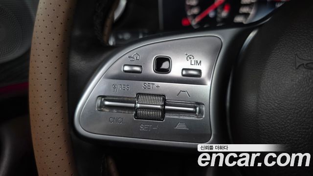 Mercedes-Benz CLS-Class 2019 — photo 18