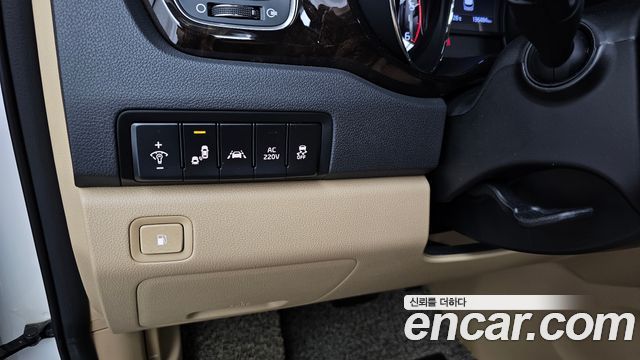 Kia Canival 2019 — photo 30