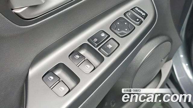 Hyundai Kona 2018 — photo 25