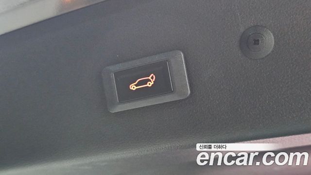 Hyundai Kona 2018 — photo 28