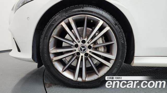 Mercedes-Benz CLS-Class 2019 — photo 5