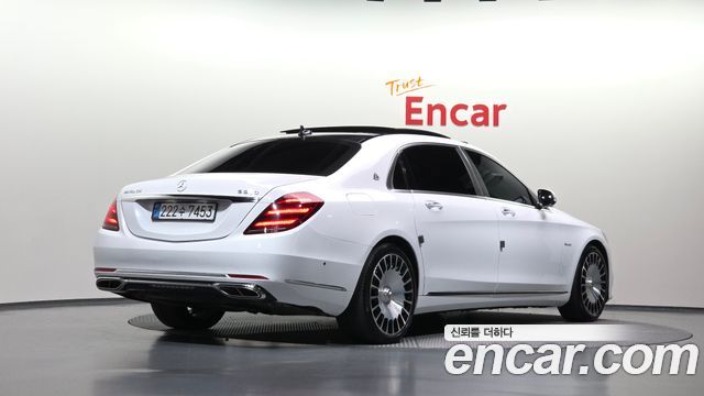 Mercedes-Benz S-Class 2018 — photo 2