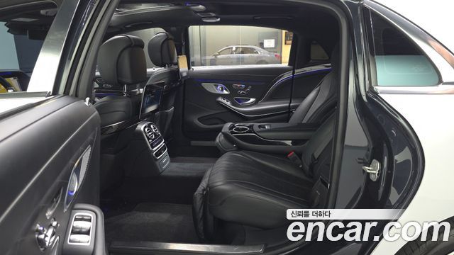 Mercedes-Benz S-Class 2018 — photo 18