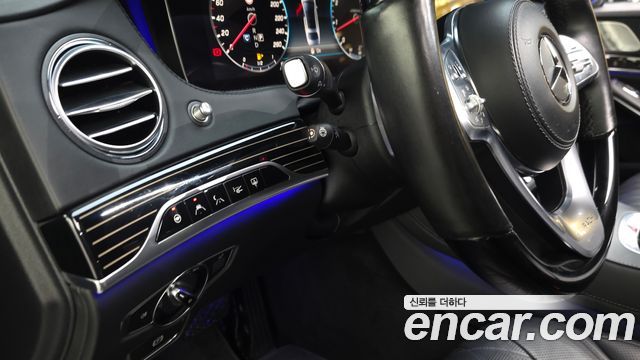 Mercedes-Benz S-Class 2018 — photo 27