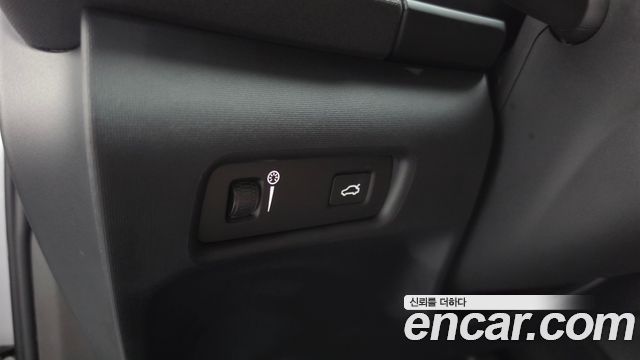 Polestar Polestar 2 2022 — photo 29