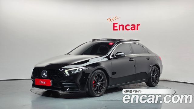 Mercedes-Benz A-Class 2020 — photo 1