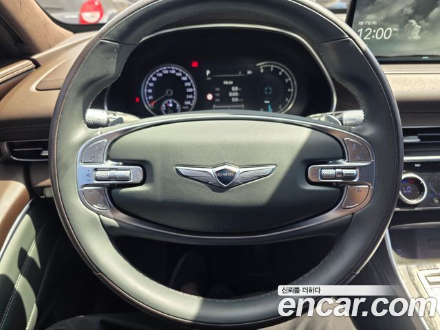 Genesis GV80 2023 — photo 15