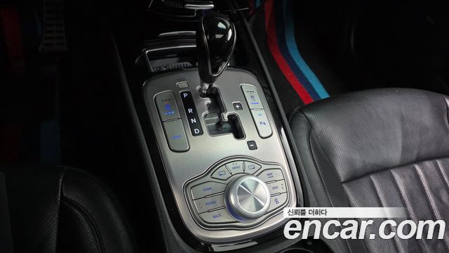 Hyundai Genesis 2014 — photo 9