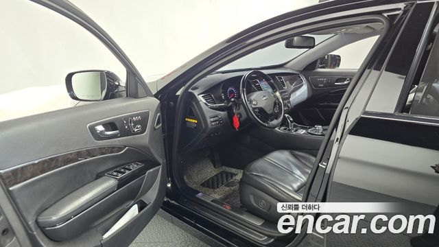 Kia K9 2017 — photo 13