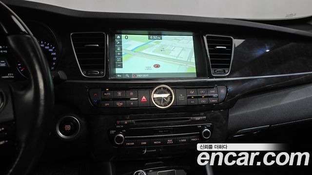 Kia K9 2017 — photo 19