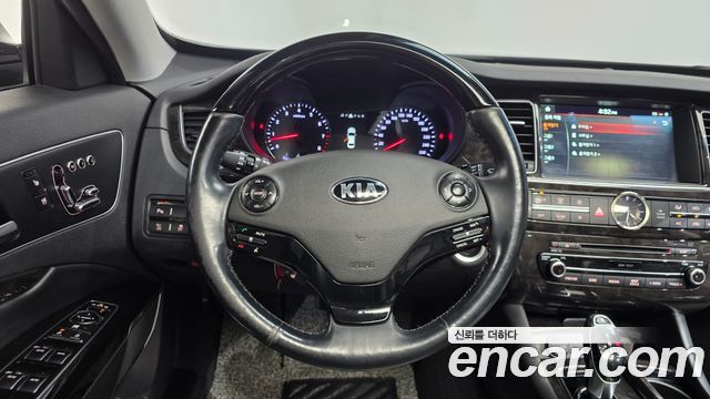 Kia K9 2017 — photo 20